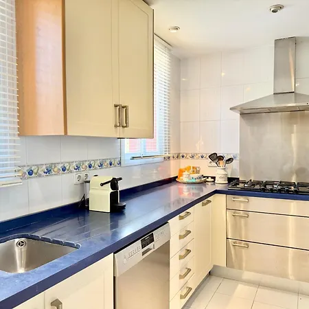 Penthouse Golden Mile Seaviews With Paddle Court - Eaw Homes * Marbella